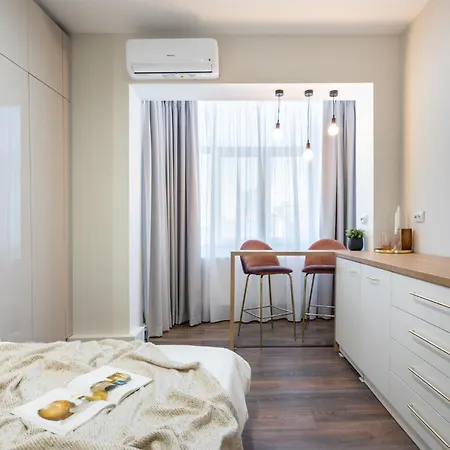 Victory2 Center * Βουκουρέστι